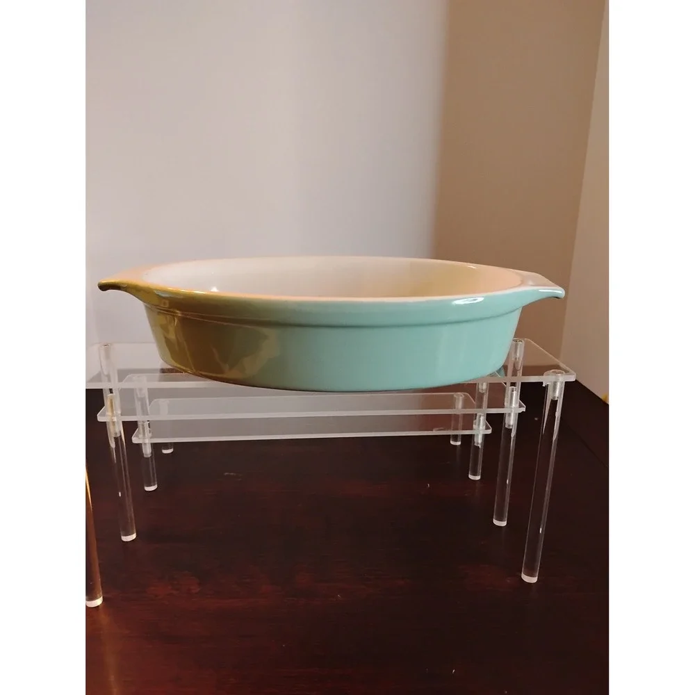 French Country Baker Cuisine de la Mere Mint Green Oval Ceramic Casserole Dish